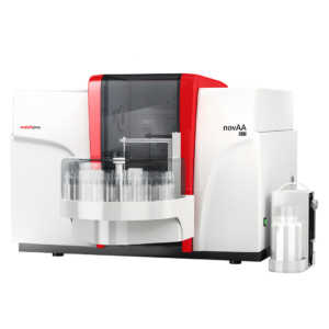 Espectrofotómetro de absorción atómica con atomización de flama